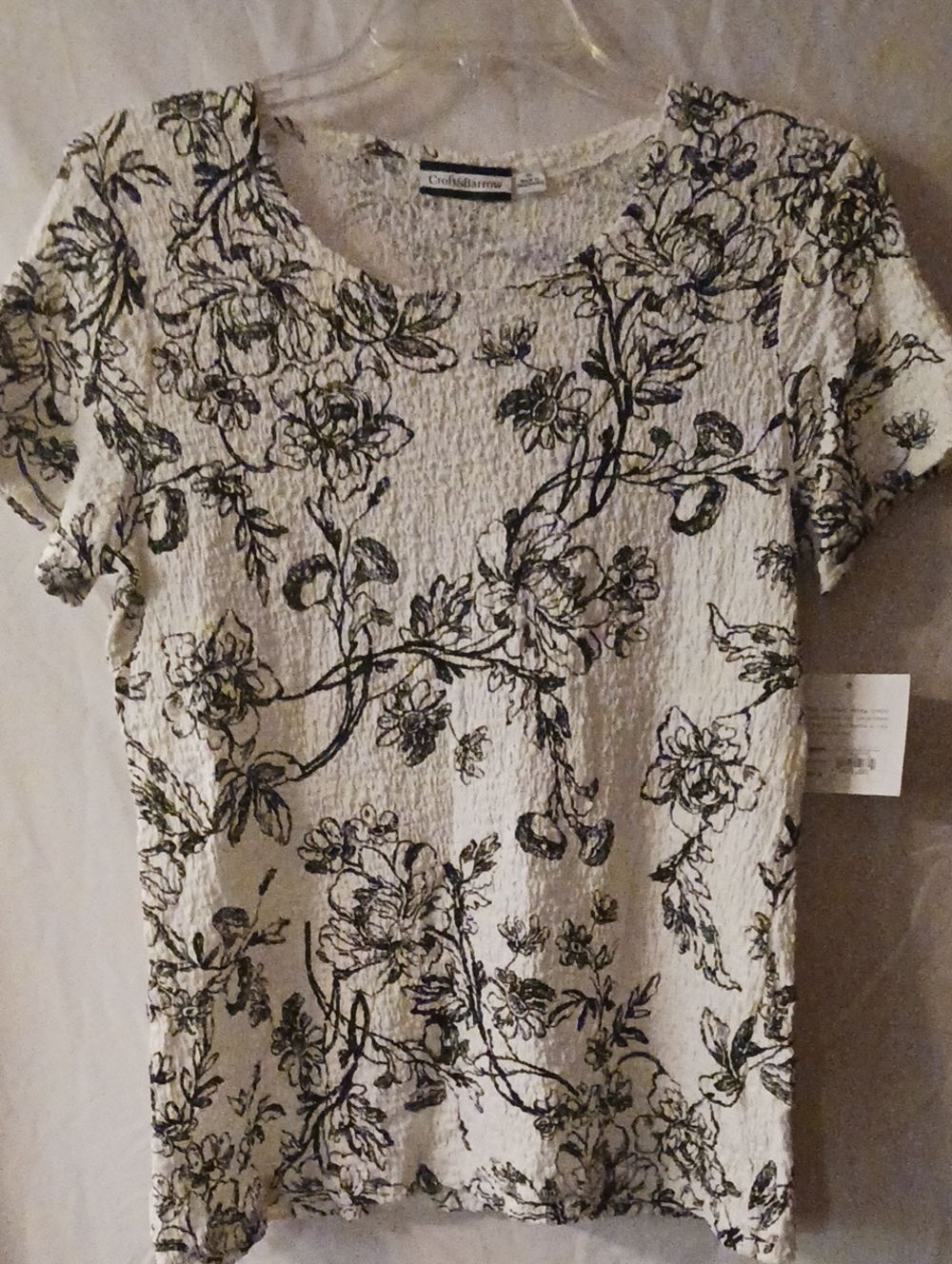 Croft&Barrow White Black Floral Short Sleeve Tee